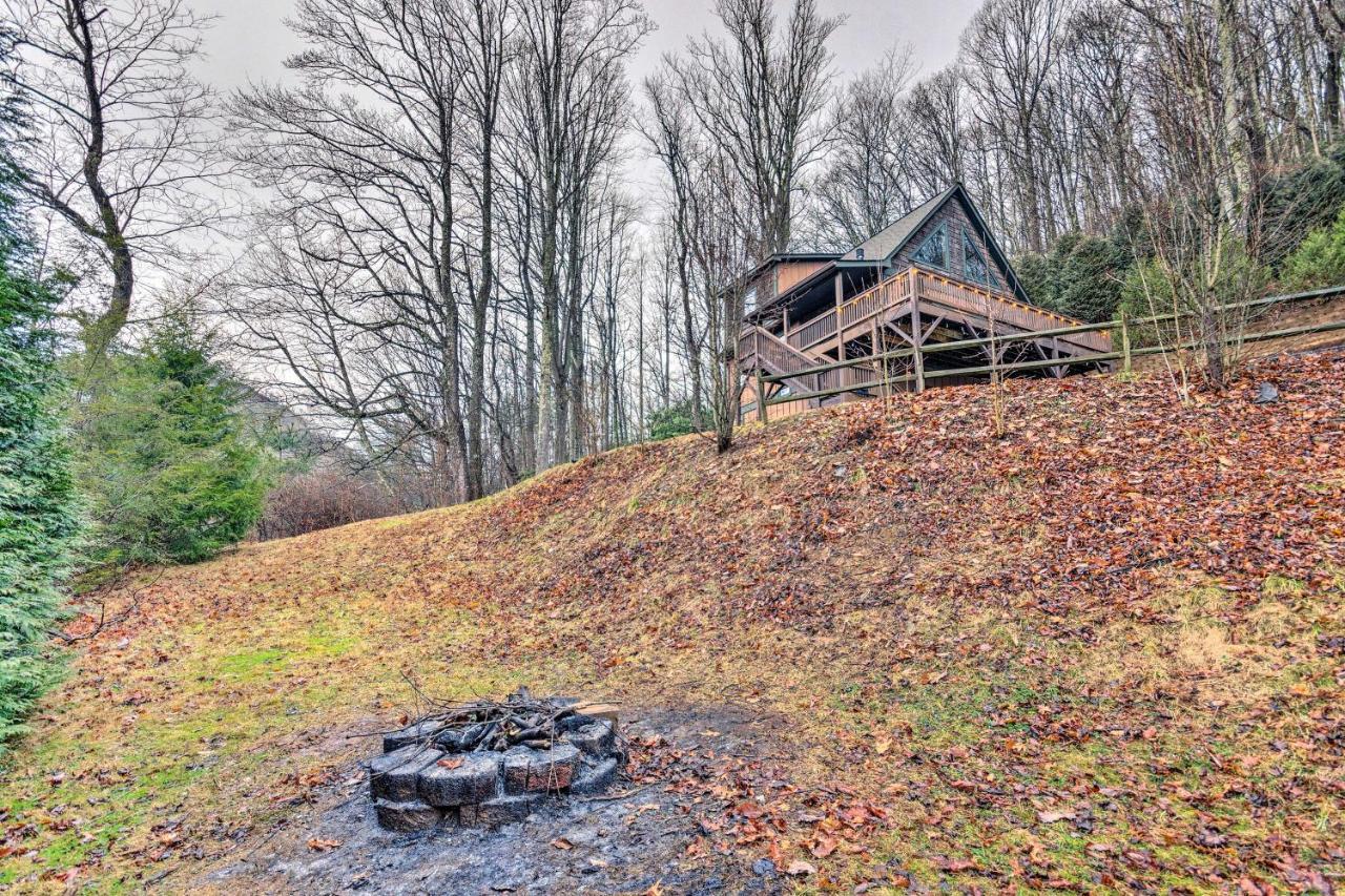 Mountain Cabin With Fire Pit, Walk To Golf And Fishing Vilas Exteriör bild